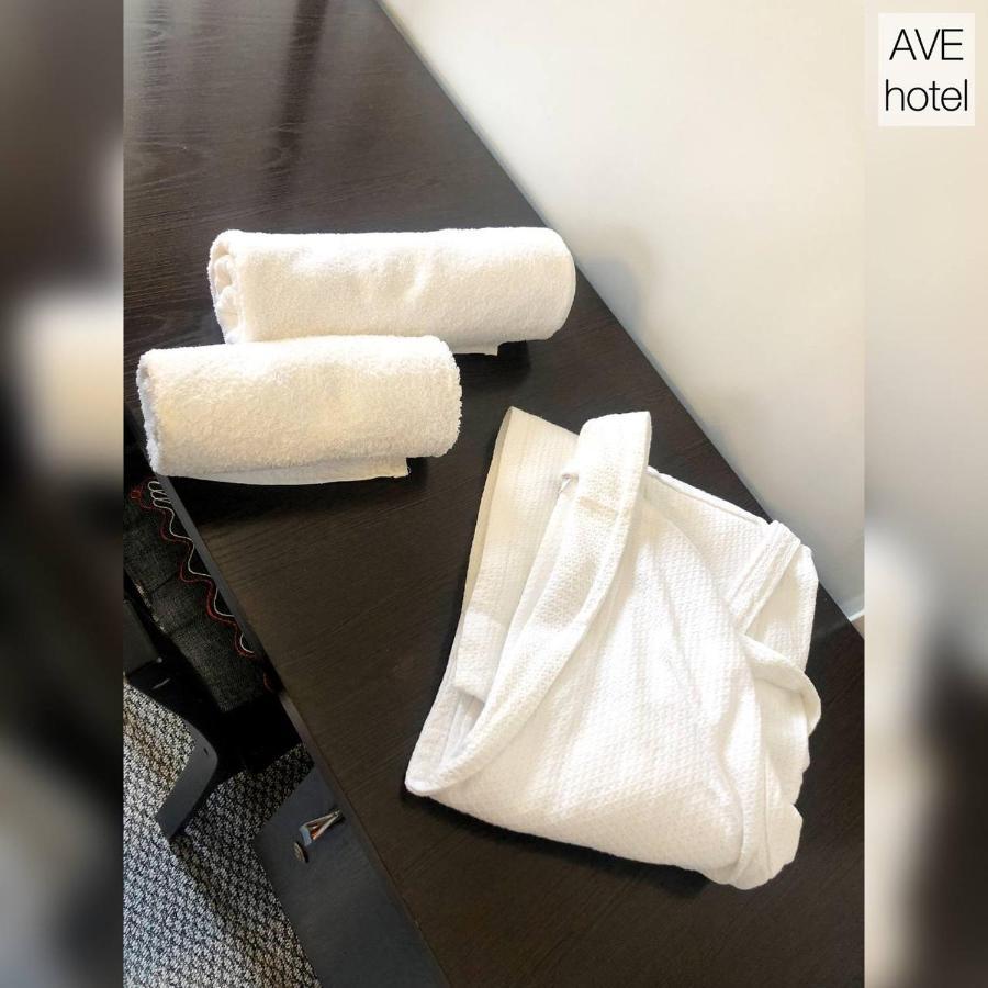 Ave Hotel Osh Luaran gambar